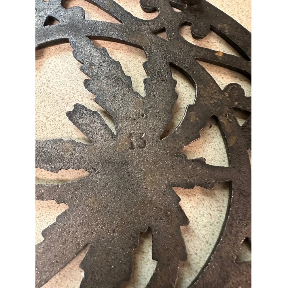 Vintage Cast Iron Palm Tree Trivet Round Scrollwork Tropical Coastal  6.75in